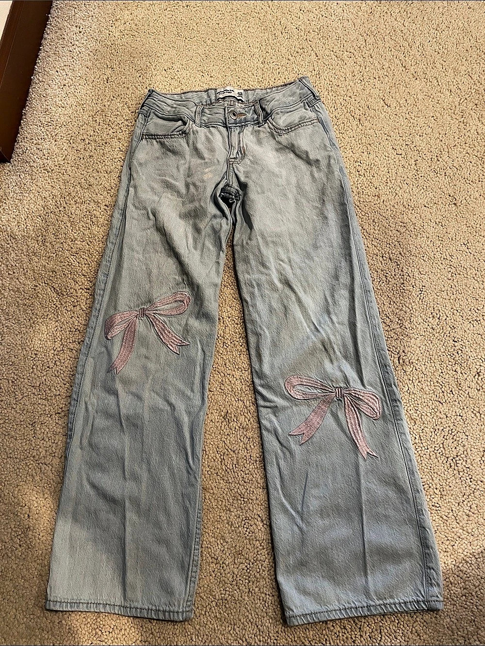 Abercrombie Kids Low Rise Bootcut Jeans Girls Size 9/10 Blue Bootcut Jeans